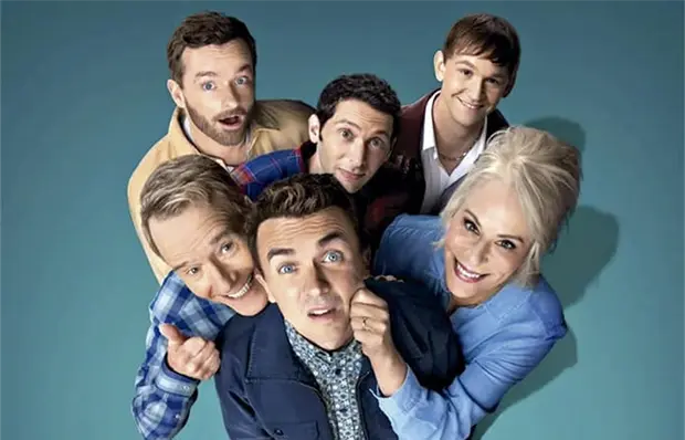 REGRESA A LA PANTALLA CHICA