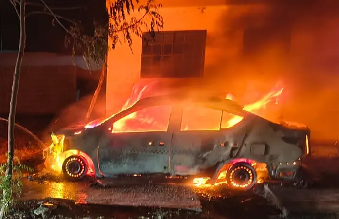 Solo dos denuncias por quema de auto