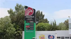 Clausuran bodega con huachicol en Soledad