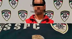 Detectan a individuo con "mota" en B. de Santiago