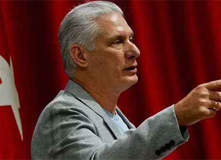 Miguel D&iacute;az-Canel dice que no renunciar&aacute;
