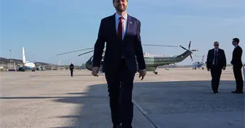 Vance viaja a Pakist&aacute;n para encabezar conversaciones con Ir&aacute;n