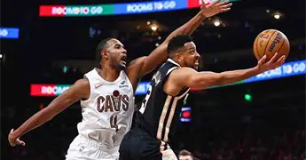 Hawks de Atlanta ganan con 29 de McCollum