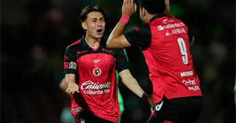 Los Xolos ganan ante los Bravos