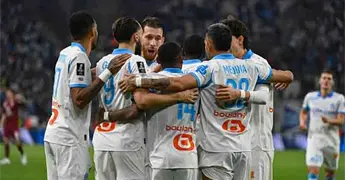 Marsella frena su mala racha a costa de Metz