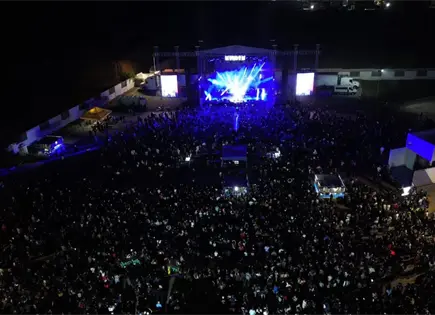 Pancho Barraza re&uacute;ne a m&aacute;s de 10 mil en la Semana de la Moto