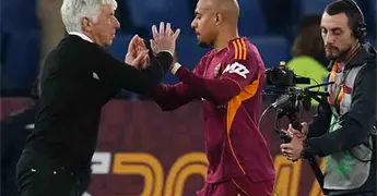 Triplete de Malen da triunfo a Roma