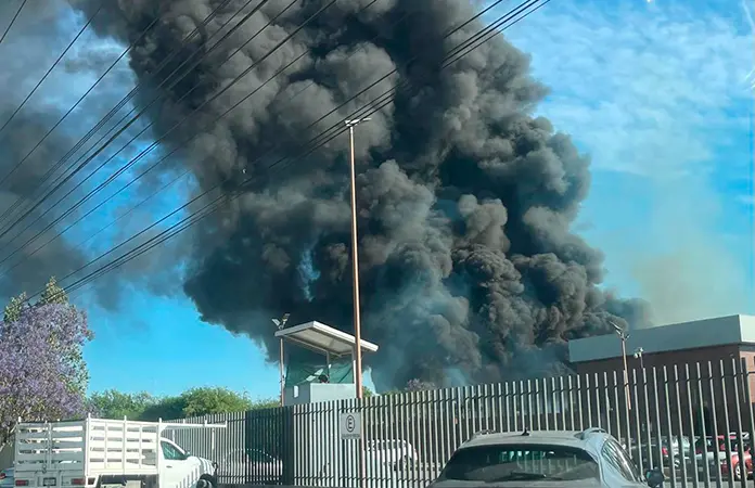 Persisten los efectos nocivos de incendio