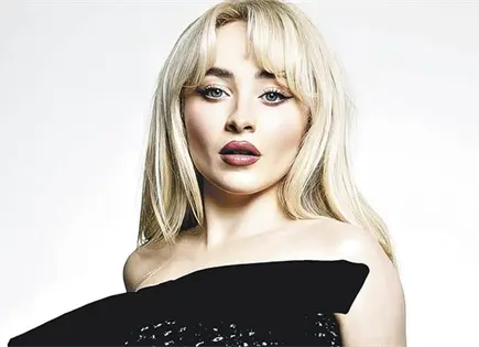 SABRINA Carpenter LLEVA EL GLAMOUR A HOLLYWOOD SABRINA Carpenter LLEVA EL GLAMOUR A HOLLYWOOD