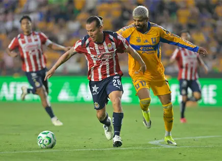 Tigres UANL vence 4-1 a Guadalajara con doblete de Brunetta y gol de Correa