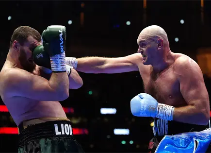 Tyson Fury vence a Makhmudov y desaf&iacute;a a Anthony Joshua