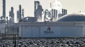 Controlan derrame de diésel en refinería de Pemex en Texas Controlan derrame de diésel en refinería de Pemex en Texas