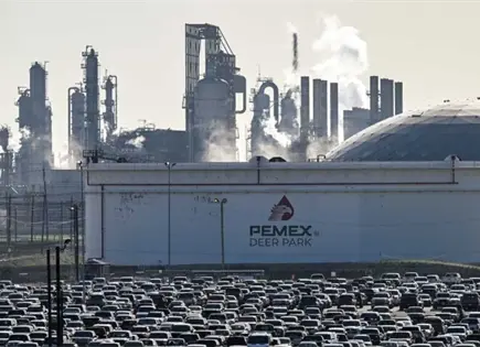 Controlan derrame de di&eacute;sel en refiner&iacute;a de Pemex en Texas