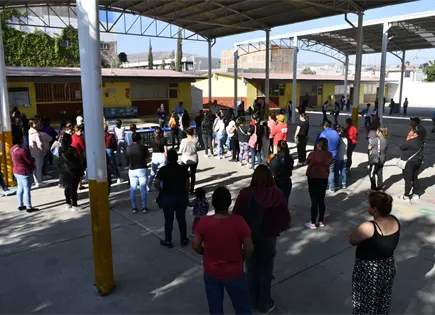 En total normalidad, 545 mil estudiantes regresan a clases