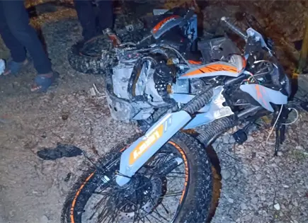 Fallece un joven al chocar en carretera 85