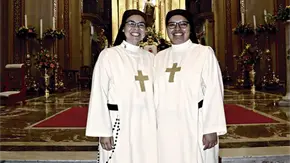 REALIZAN SUS VOTOS PERPETUOS