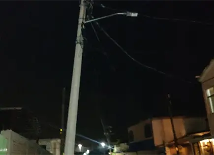 Reportan l&aacute;mpara nueva fundida