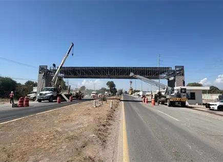 Reducen carriles en carretera a Matehuala por obras