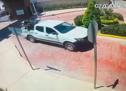 Cesan a empleados de CEBP por usar veh&iacute;culo oficial en mudanza