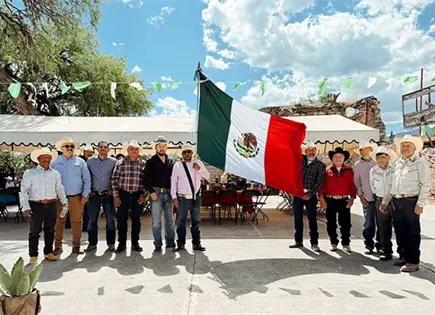 Colonos de Tanque Colorado, de fiesta