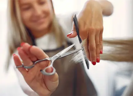 El corte de cabello clásico que favorece a las mujeres de 40 y 50 El corte de cabello clásico que favorece a las mujeres de 40 y 50