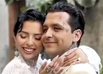 NODAL Y &Aacute;NGELA POSPONDR&Aacute;N SU BODA