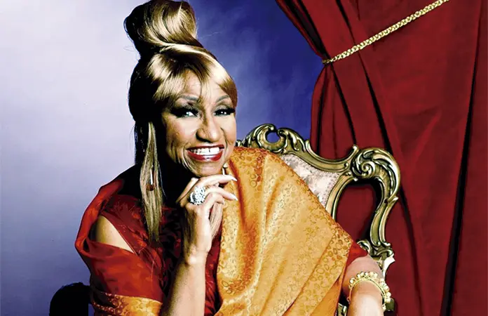 AL SALÓN DE LA FAMA DEL ROCK & ROLL