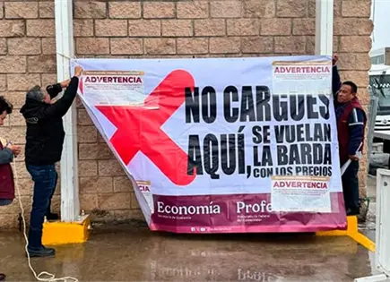 Con lonas, Profeco exhibe a gasolineras