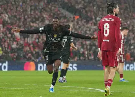 El PSG somete a Liverpool en Anfield
