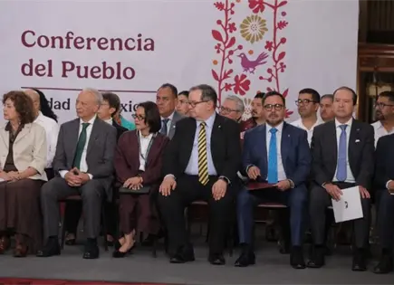 Rosaura Ruiz presenta comit&eacute; para evaluar gas