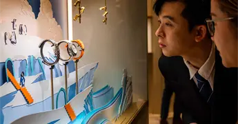 Suiza celebra feria de relojes de lujo, en medio de incertidumbre por la guerra