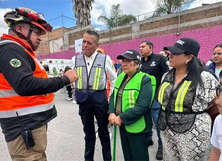 Alistan simulacro nacional; celulares recibir&aacute;n alerta el 6 de mayo