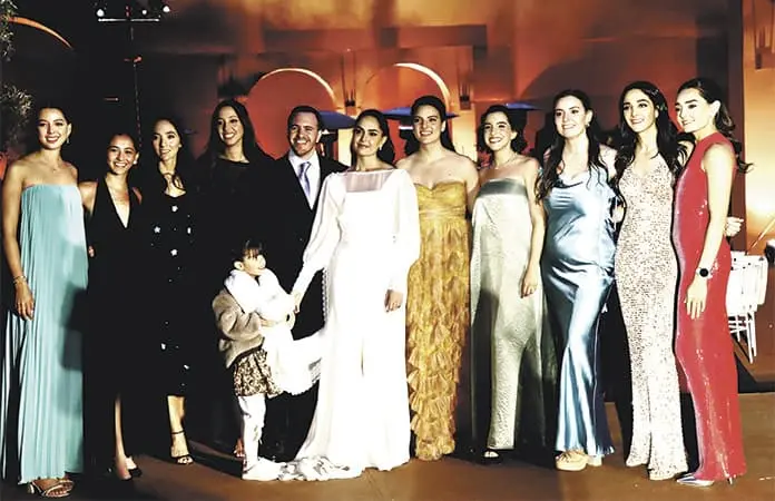 CELEBRAN SU MATRIMONIO