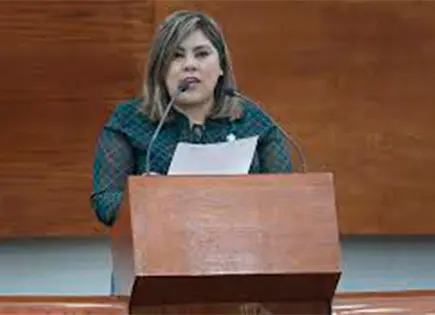 Diana Ruelas deja curul sin explicaci&oacute;n