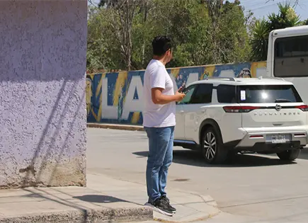 Realiza L&oacute;pez Beltr&aacute;n discreta visita a SLP