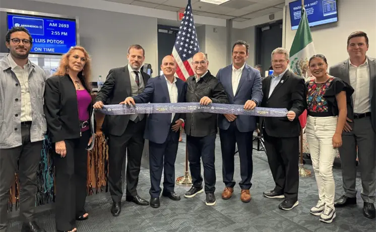 Se pelearon el vuelo... y ni un a&ntilde;o dur&oacute;