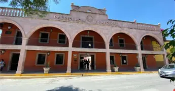 El Ayuntamiento, incomunicado