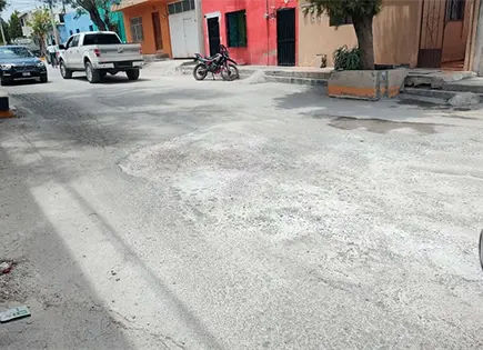 Lluvias generan ola de baches