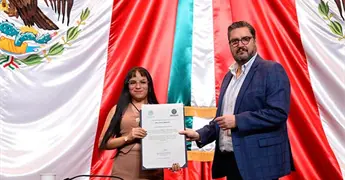 Destacan estudiantes en Parlamento Juvenil