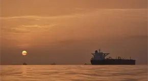 Estados Unidos intercepta buque iran&iacute; Touska en estrecho de Ormuz