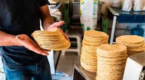 Golpe a econom&iacute;a familiar, aumentar&aacute; costo de la tortilla