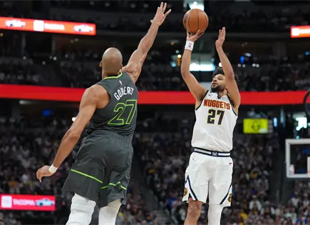 Nuggets vencen a Timberwolves en primer juego de playoffs
