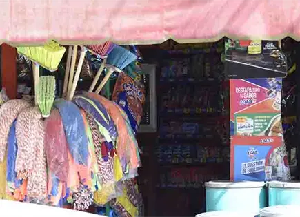 Pequeño comercio padece la baja compra ciudadana