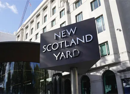 Polic&iacute;a brit&aacute;nica investiga ataques incendiarios contra comunidad jud&iacute;a en Londres