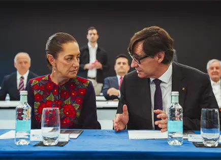 Salvador Illa y Claudia Sheinbaum fortalecen colaboraci&oacute;n en Barcelona
