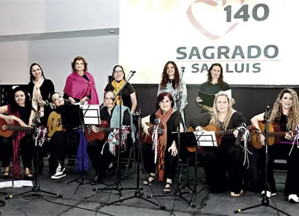 UNI&Oacute;N Y ARMON&Iacute;A