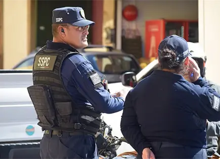 Municipios, con 4 meses para homologar salarios a polic&iacute;as: Proal