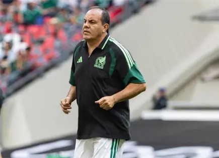 Cuauht&eacute;moc Blanco brilla en partido Leyendas Brasil en M&eacute;xico