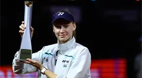 Elena Rybakina vuelve al trono