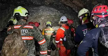 No cesa b&uacute;squeda del cuarto minero atrapado